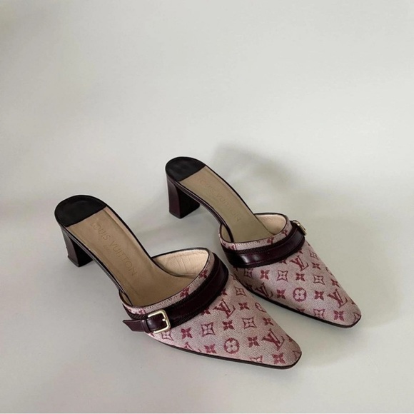 Louis Vuitton Burgundy and Cream Heels - Picture 1 of 6